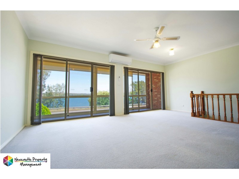 2/304 The Esplanade, Speers Point NSW 2284