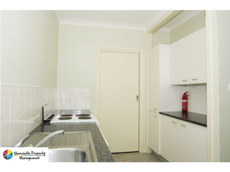 2/304 The Esplanade, Speers Point NSW 2284