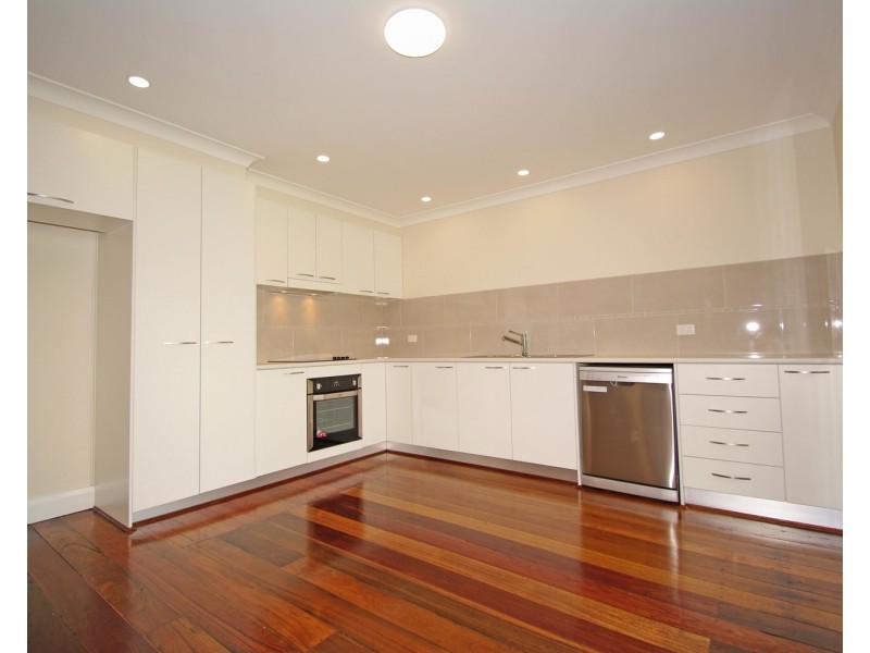 11 Queens Avenue, Cardiff NSW 2285