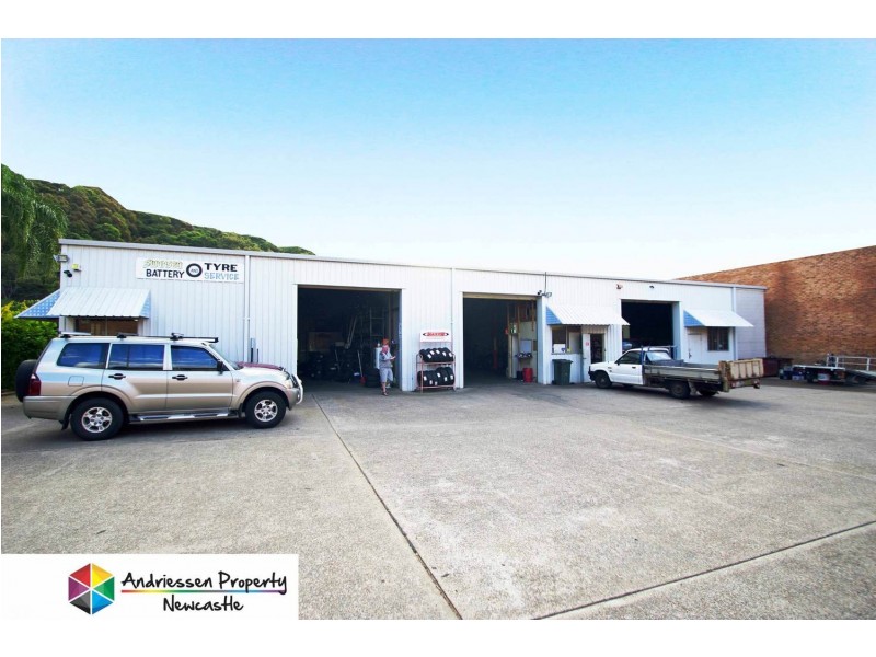 26 Strathmore Road, Caves Beach NSW 2281