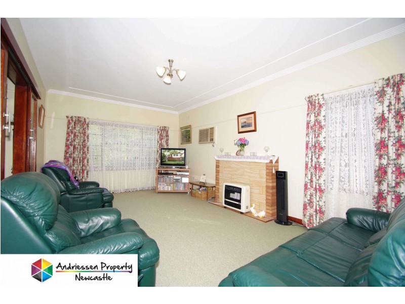 38 Gregory Parade, Kotara NSW 2289