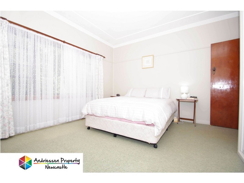 38 Gregory Parade, Kotara NSW 2289