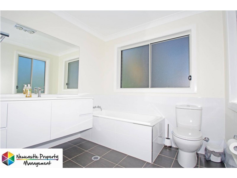 2/26 Griffiths Street, Charlestown NSW 2290