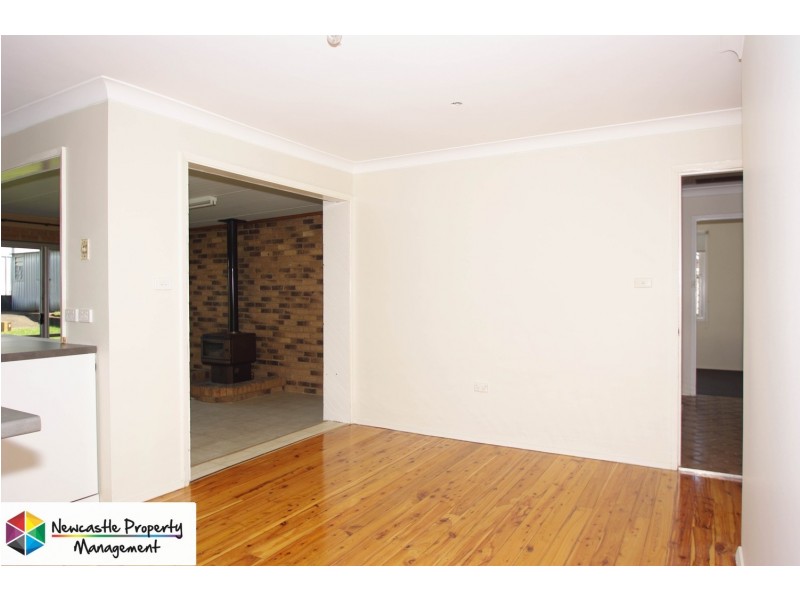 4 Bunning Avenue, Rutherford NSW 2320