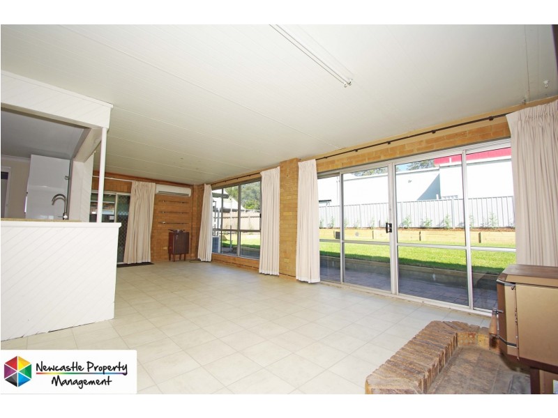 4 Bunning Avenue, Rutherford NSW 2320