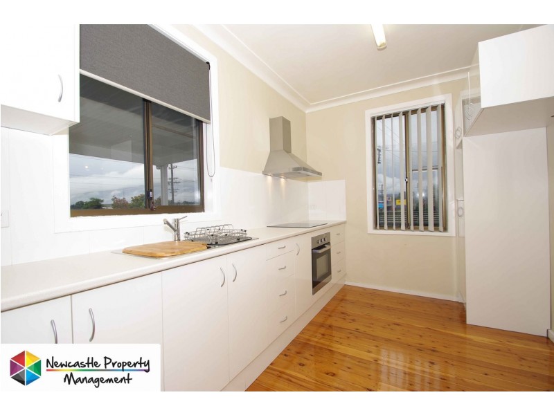 689 Main Road, Edgeworth NSW 2285
