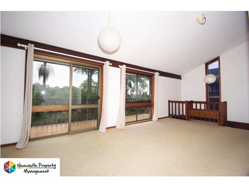 33 Holly Circuit, New Lambton Heights NSW 2305