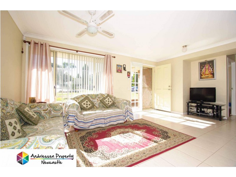 8  Finch Close, Cameron Park NSW 2285