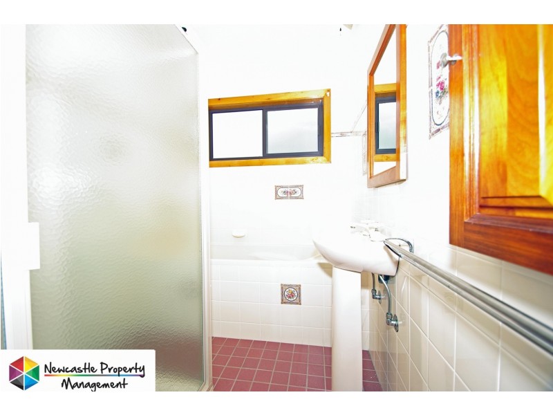 2 George Street, Glendale NSW 2285