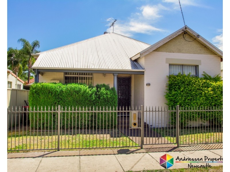 22 Smith Street, Mayfield East NSW 2304