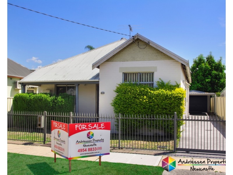 22 Smith Street, Mayfield East NSW 2304