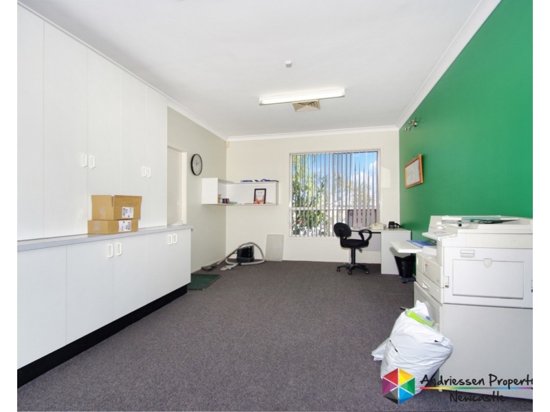 202 Macquarie Road, Warners Bay NSW 2282