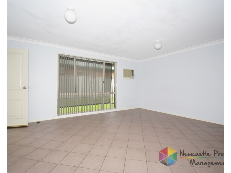 17 New York Avenue, Warners Bay NSW 2282