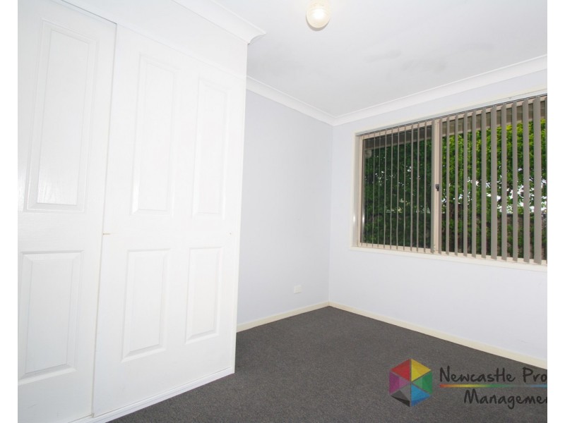 17 New York Avenue, Warners Bay NSW 2282