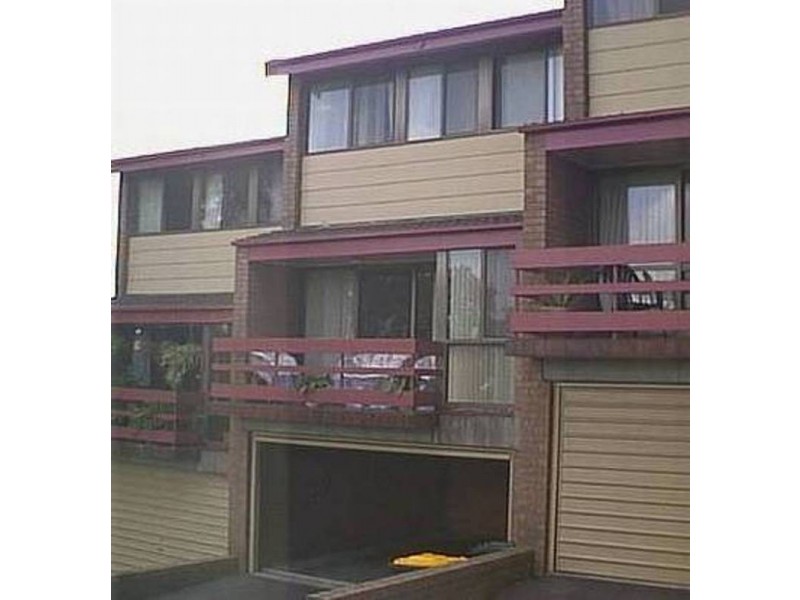 4/3 Newcastle Street, Cardiff NSW 2285