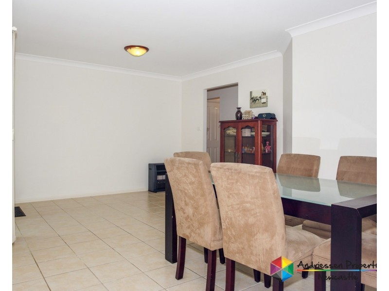 27 Albatross Avenue, Cameron Park NSW 2285