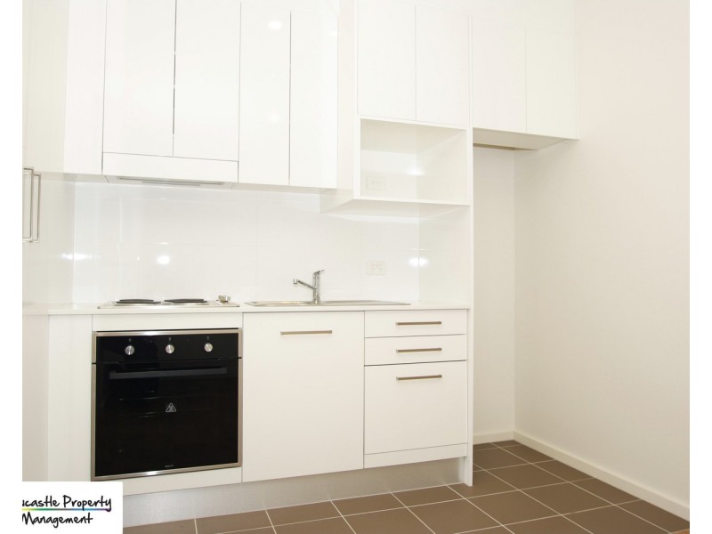 103/6 Charles Street, Charlestown NSW 2290