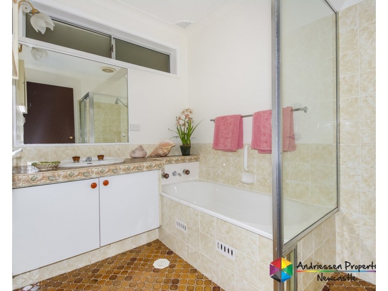 41 Queens Avenue, Cardiff NSW 2285