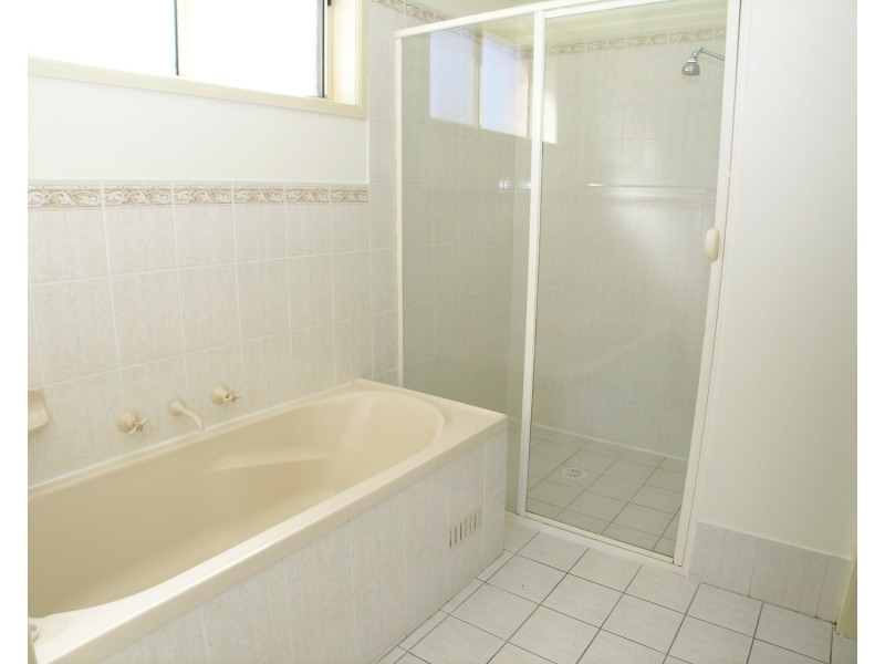 21 Toucan Close, Cameron Park NSW 2285