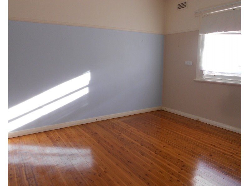 10 Orchard Street, Cardiff NSW 2285