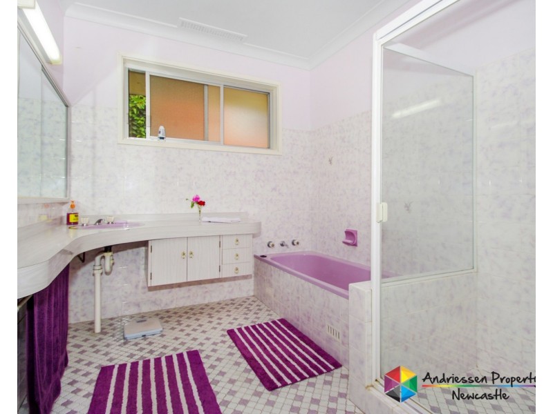 40 Farm Street, Speers Point NSW 2284