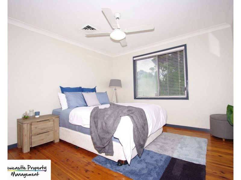 36 Renfrew Crescent, Edgeworth NSW 2285