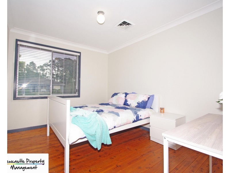 36 Renfrew Crescent, Edgeworth NSW 2285