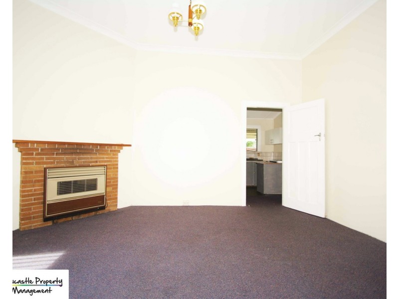 14 Lachlan Road, Cardiff NSW 2285