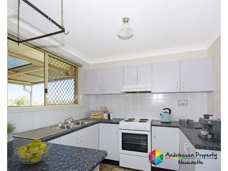 2 Transfield Avenue, Edgeworth NSW 2285