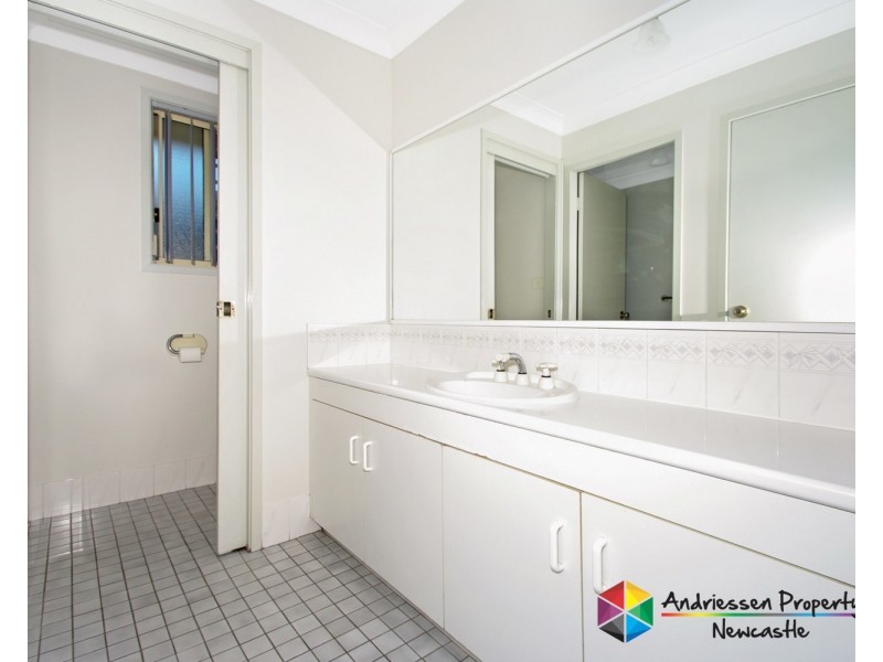 2 Transfield Avenue, Edgeworth NSW 2285