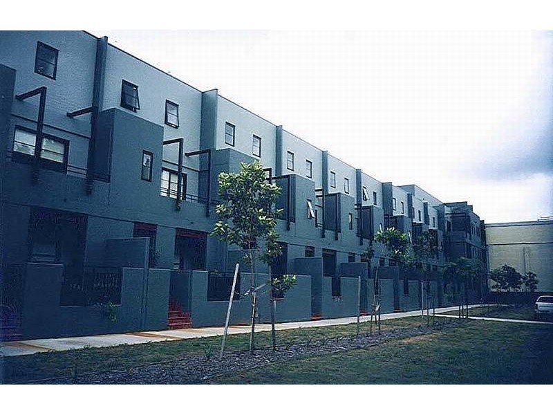 18/125 Euston Road, Alexandria NSW 2015