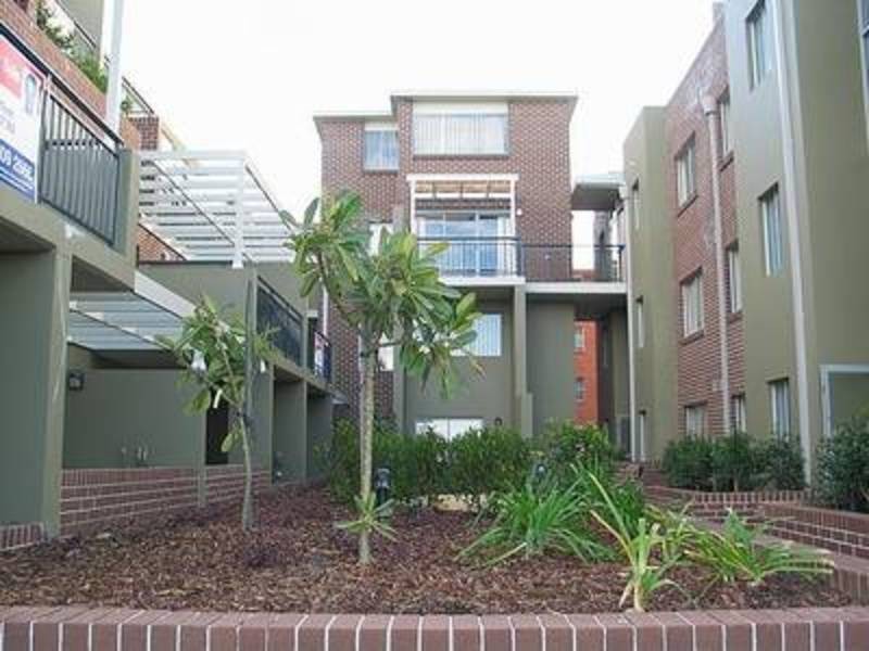 1/818 Canterbury Road, Roselands NSW 2196