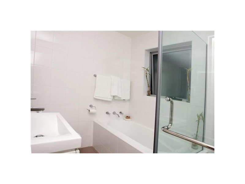 1 Goodsell Street, St Peters NSW 2044