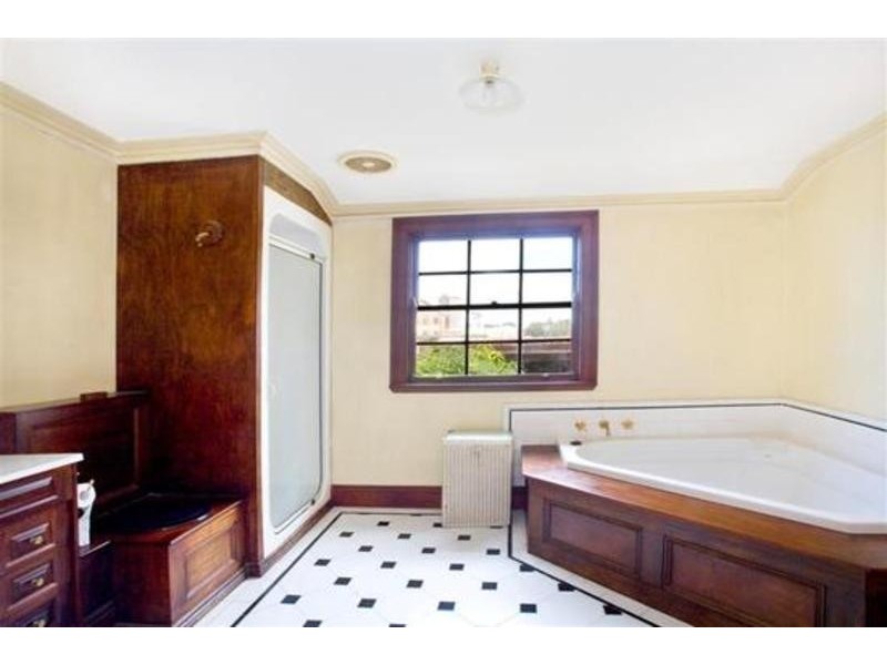 105 Chelmsford Street, Newtown NSW 2042