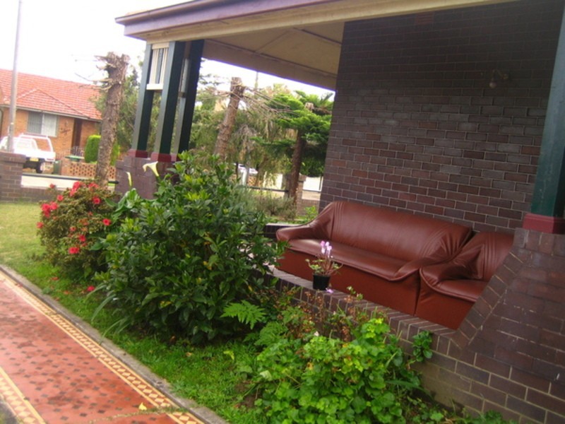 7 Warren Road, Marrickville NSW 2204