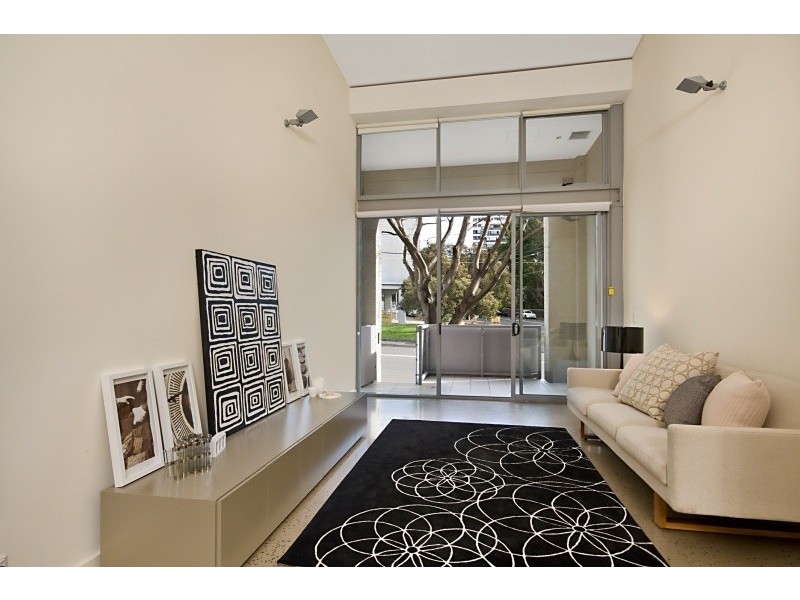 10 Lyons Road, Camperdown NSW 2050