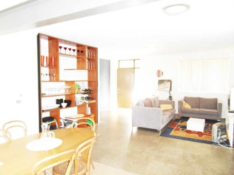 4/1 Pemell Lane, Newtown NSW 2042