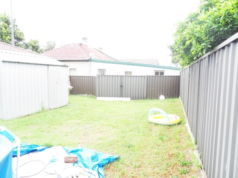 16 Excelsior Parade, Marrickville NSW 2204