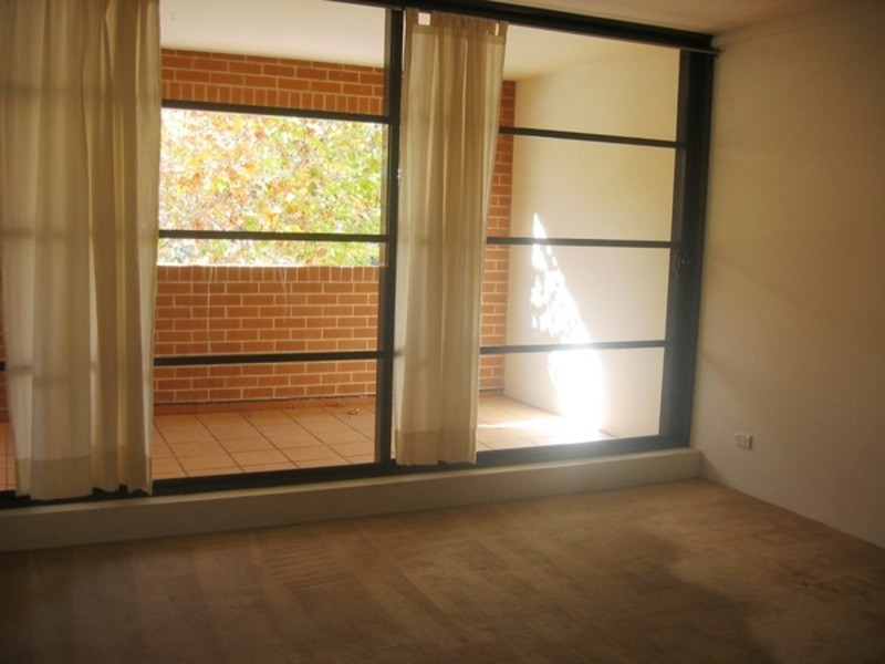 106W/138 Carillon Avenue, Camperdown NSW 2050