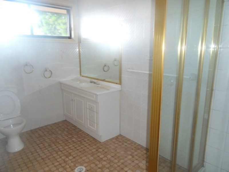 13 Ben Lomond Road, Bossley Park NSW 2176