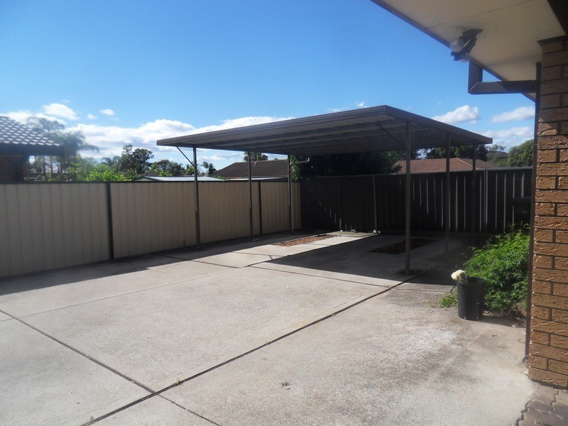 13 Ben Lomond Road, Bossley Park NSW 2176