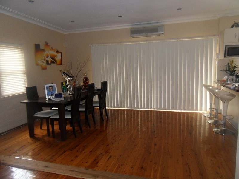 30 Burlington Avenue, Earlwood NSW 2206