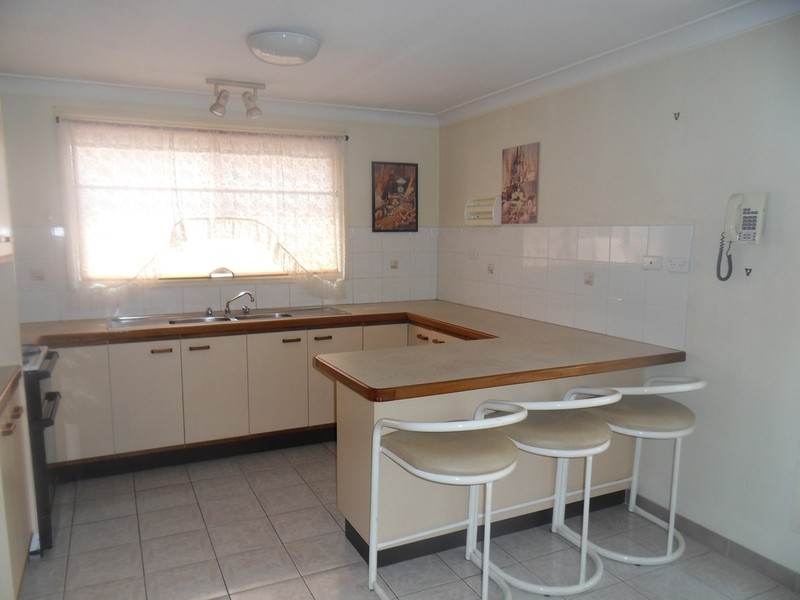 13 Ben Lomond Street, Bossley Park NSW 2176