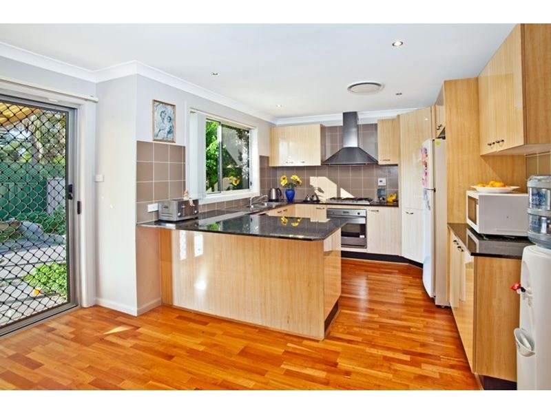 2/33-35 Warrah Road, Yowie Bay NSW 2228