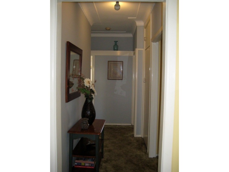 6 Glen Road, Oatley NSW 2223