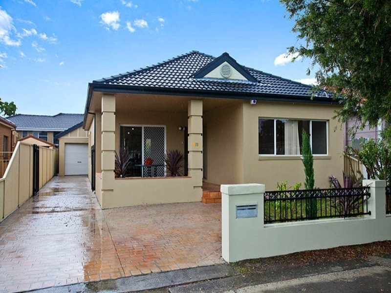 19 Fontainebleau Street, Sans Souci NSW 2219