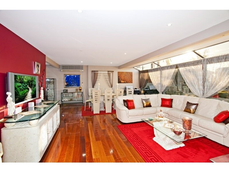 24 Barcoo Island, Sylvania Waters NSW 2224