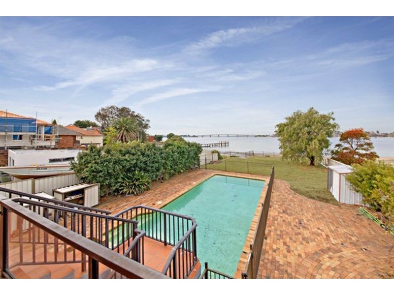 16 Belgrave Esplanade, Sylvania Waters NSW 2224