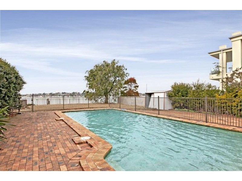 16 Belgrave Esplanade, Sylvania Waters NSW 2224