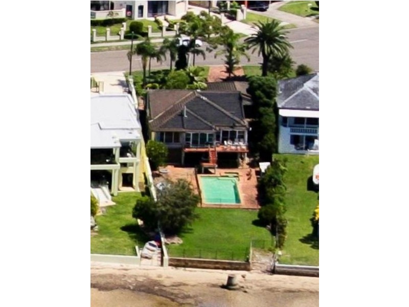 16 Belgrave Esplanade, Sylvania Waters NSW 2224